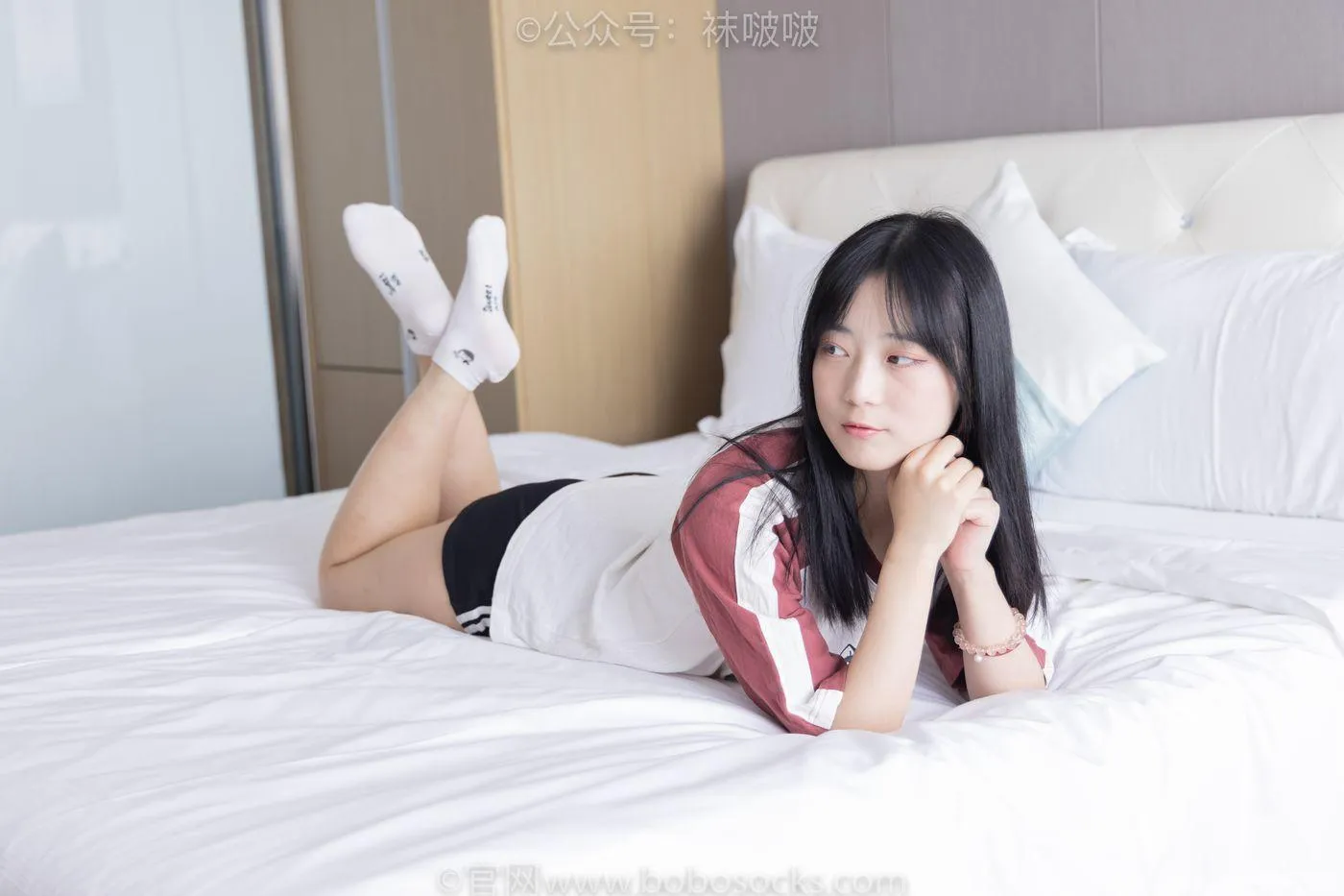 [BoBoSocks袜啵啵]NO.036 菠萝-帆布鞋、白棉袜、裸足 [138P]插图7
